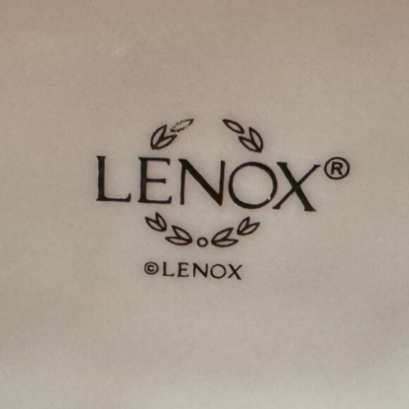 Lenox Occasions Easter Bunny Votive Candle Holder Easter Basket - Picture 5 of 7